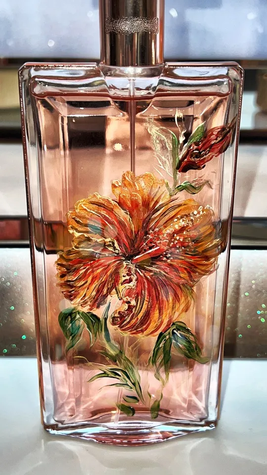 Bottle Painting - Rania Mesiskli - 4