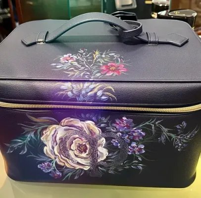 Bag Painting - Rania Mesiskli - 5B