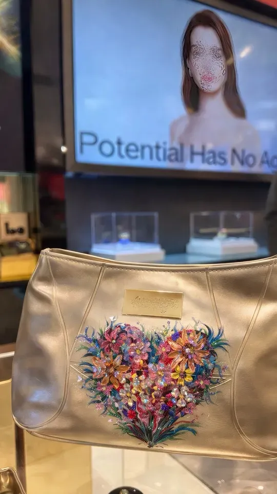 Bag Painting - Rania Mesiskli - 5M