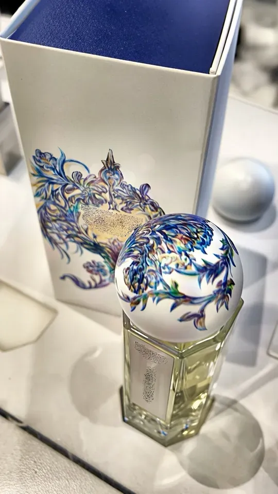 Bottle Painting - Rania Mesiskli - 4G