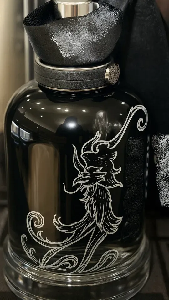 Glass Engraving - Rania Mesiskli - 3C