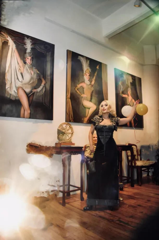 Dancing in Diamonds - Rania Mesiskli - 8B