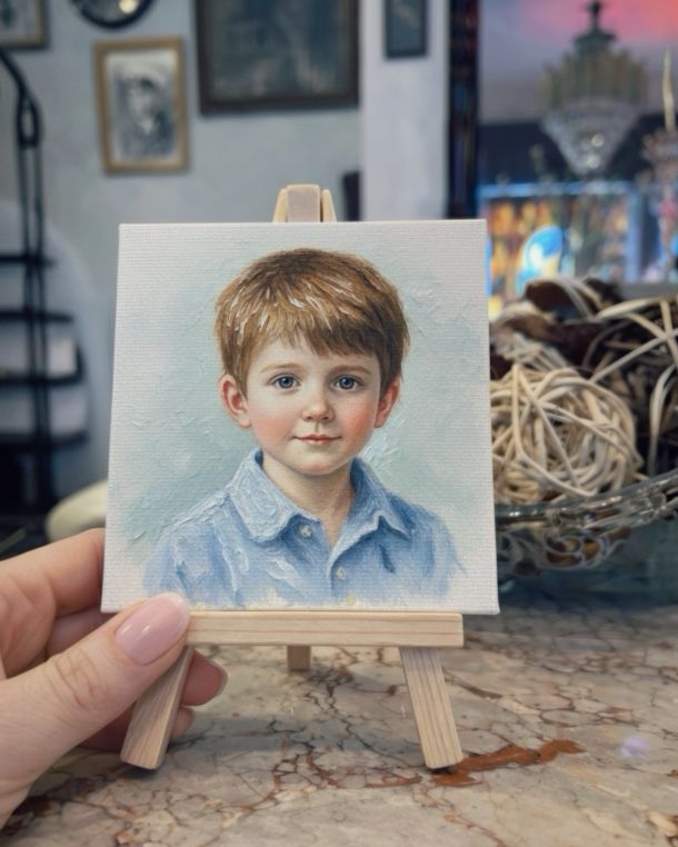 Miniatures - Rania Mesiskli - 10R